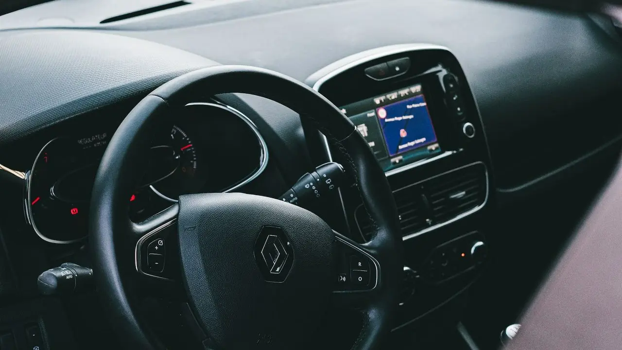 black bmw car steering wheel